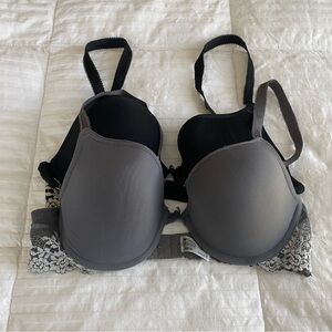 Two Wacoal Padded Underwire Bras Grey Black White Size 36C Adjustable Straps